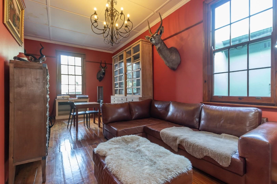 6 Bedroom Property for Sale in Newlands Western Cape